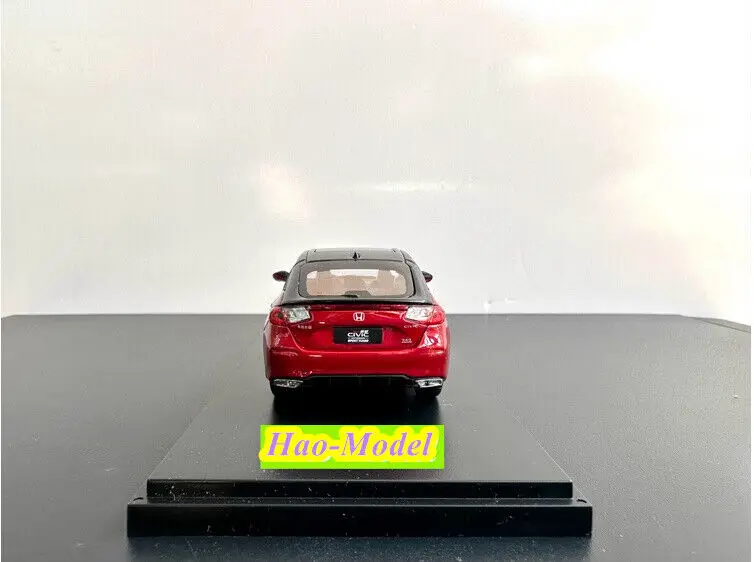 Coche de aleación de Metal fundido a presión para niños, modelo de dos cajas para Honda 11th Civic 1/43, colección de exhibición de Hobby, adornos rojos, 2023