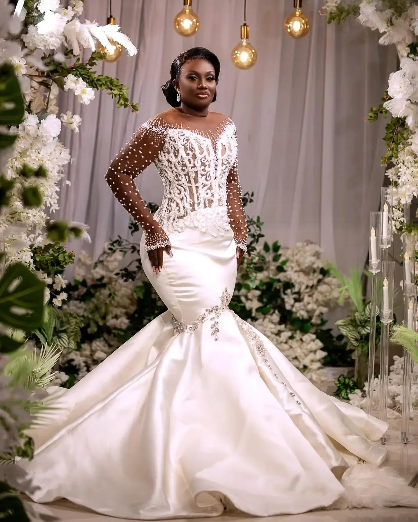 Maßgeschneidertes Meerjungfrau-Hochzeitskleid mit O-Ausschnitt, glitzernden Perlen und Perlen, Robe De Mariée, lange Ärmel, Kirchen-Brautkleid in Übergröße