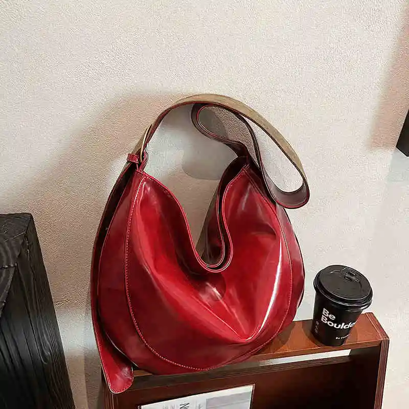 Fashionable Oil Wax Leather Crossbody Bag Spring Autumn New Korean Edition Premium Tote Bag Women Trendy Shoulder Versatile Bag