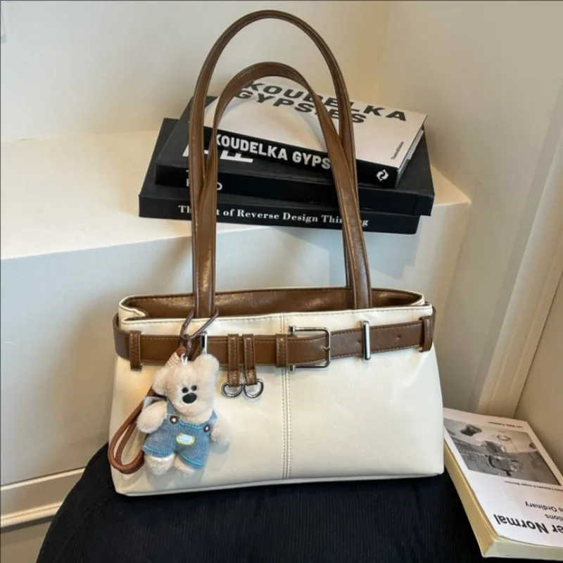 

New niche soft leather shoulder armpit bag high-end commuter portable tote bag