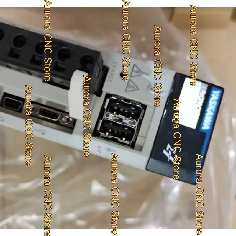 SGD7S-R90A10A002 servo drive test OK, fast delivery, brand new