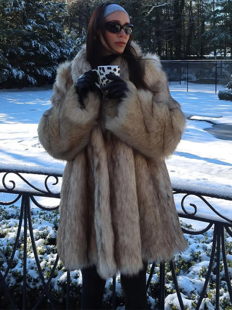 

Winter Lady Fashion Luxurious Lapel Faux Fur Coats High Street Long Sleeve Oversize Cardigan Jacket Thick Warm Female Outerwear