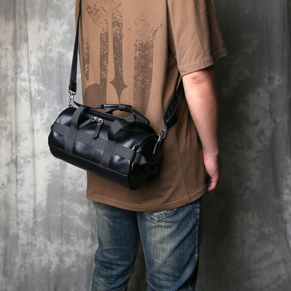 Unisex Casual Echtleder Umhängetasche aus Vollnarben-Rindsleder Schultertasche mit Großer Kapazität Sportliche Zylindertasche – Detail 3