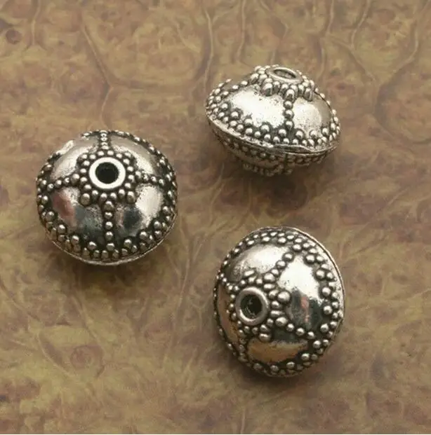 6 sztuk 16x12mm, otwór 2mm tybetańskie srebrne kropki 2-stronny koralik dystansowy X0216