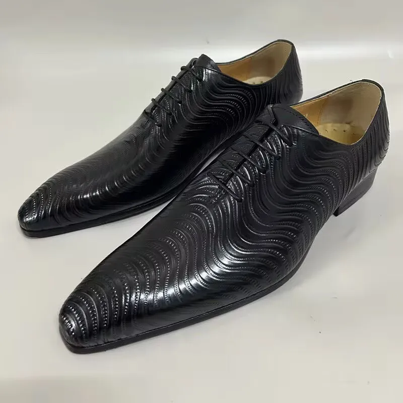 Men's lace up formal shoes, casual retro comfortable faux leather striped embossed handmade business dress shoes