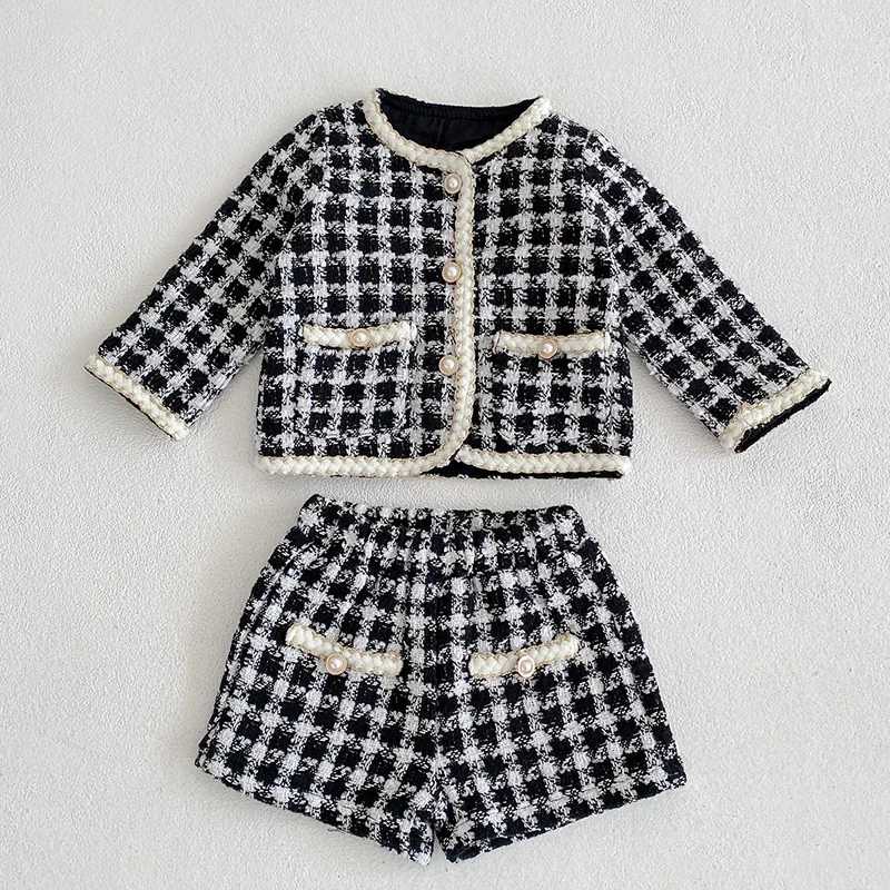 Autumn Winter Korean Style Toddler Baby Girls Clothes Suit Long Sleeved Plaid Cardigan Coat+Shorts Infant Baby Clothing Set