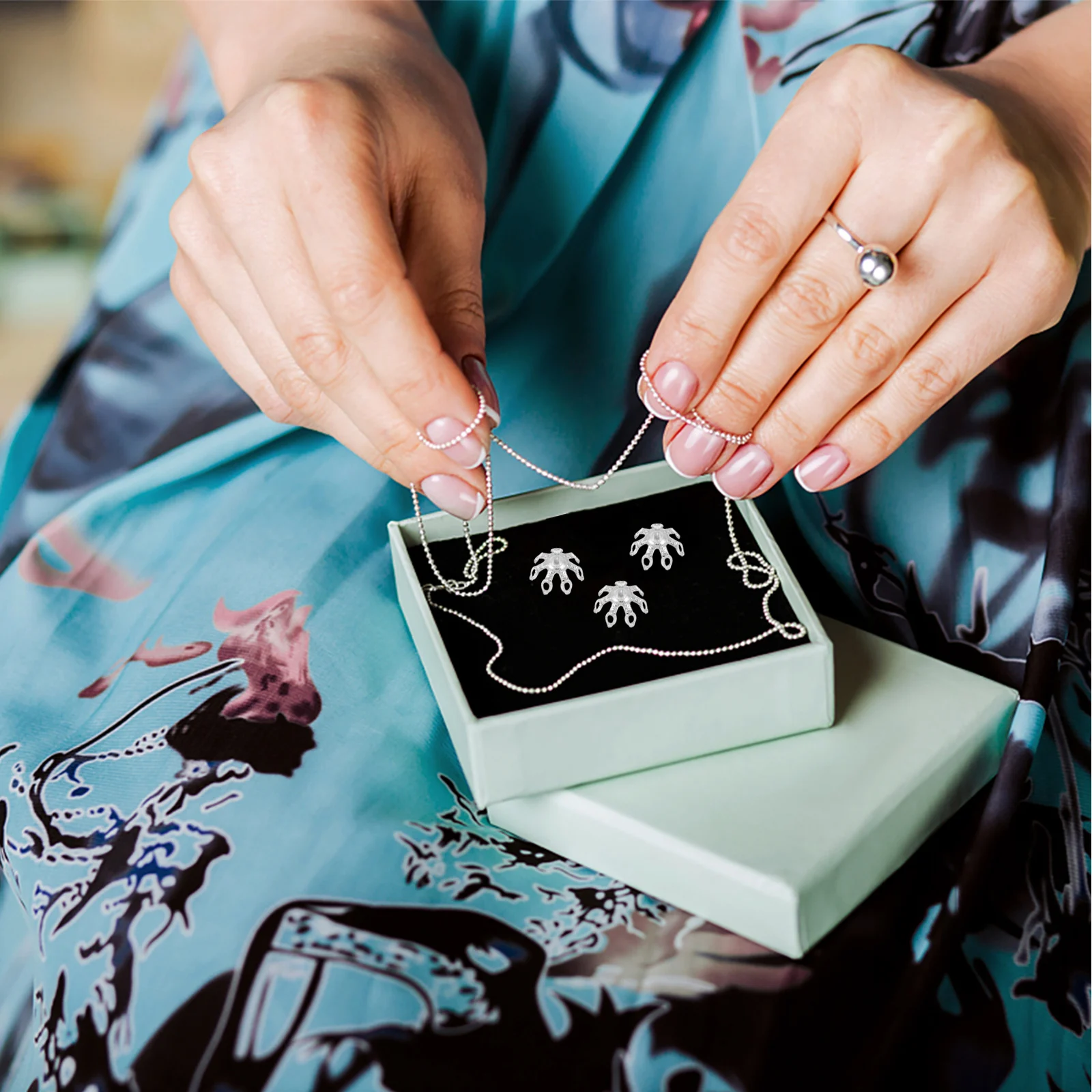 

100pcs Pure Copper Flower Bead Caps Jewelry Making Supplies Metal Spacer Beads For Earrings Necklaces Diy Crafts 10Mm Sevenclaw