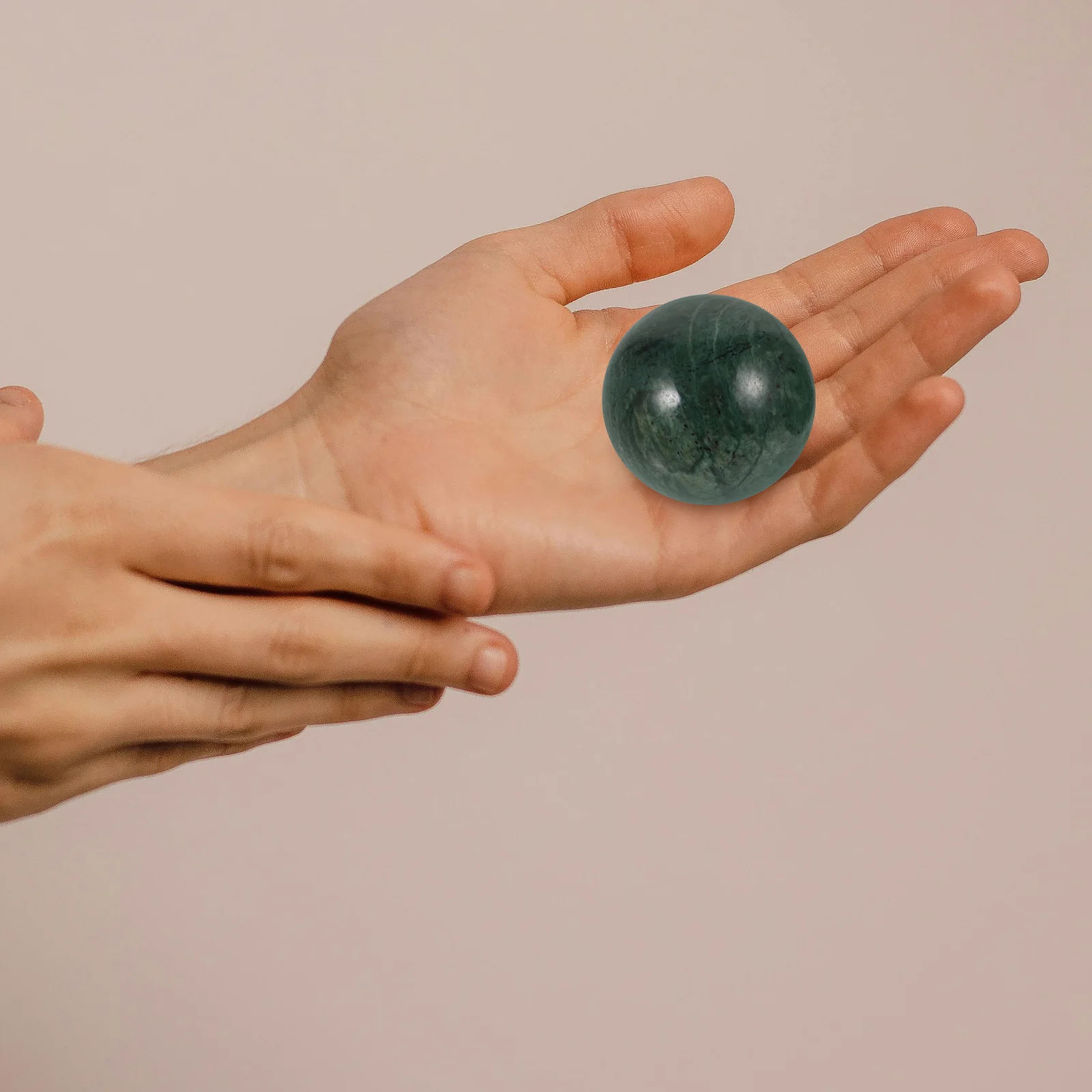 

2Pcs Fitness Handball Jade Massage Balls for Hand Exercise Blood Circulation Promotion Elderly Health Gift Reusable Portable