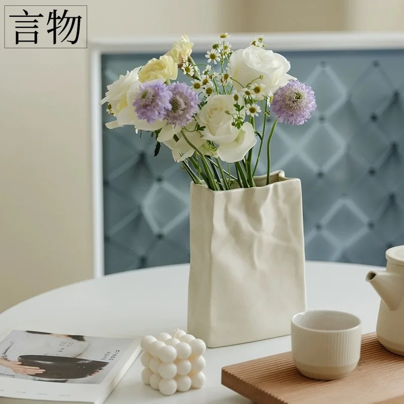 Ceramic Vase Decoration, Living Room Arrangement, Origami Creative Light, Luxury High-End Feeling, White Minimalist Gift