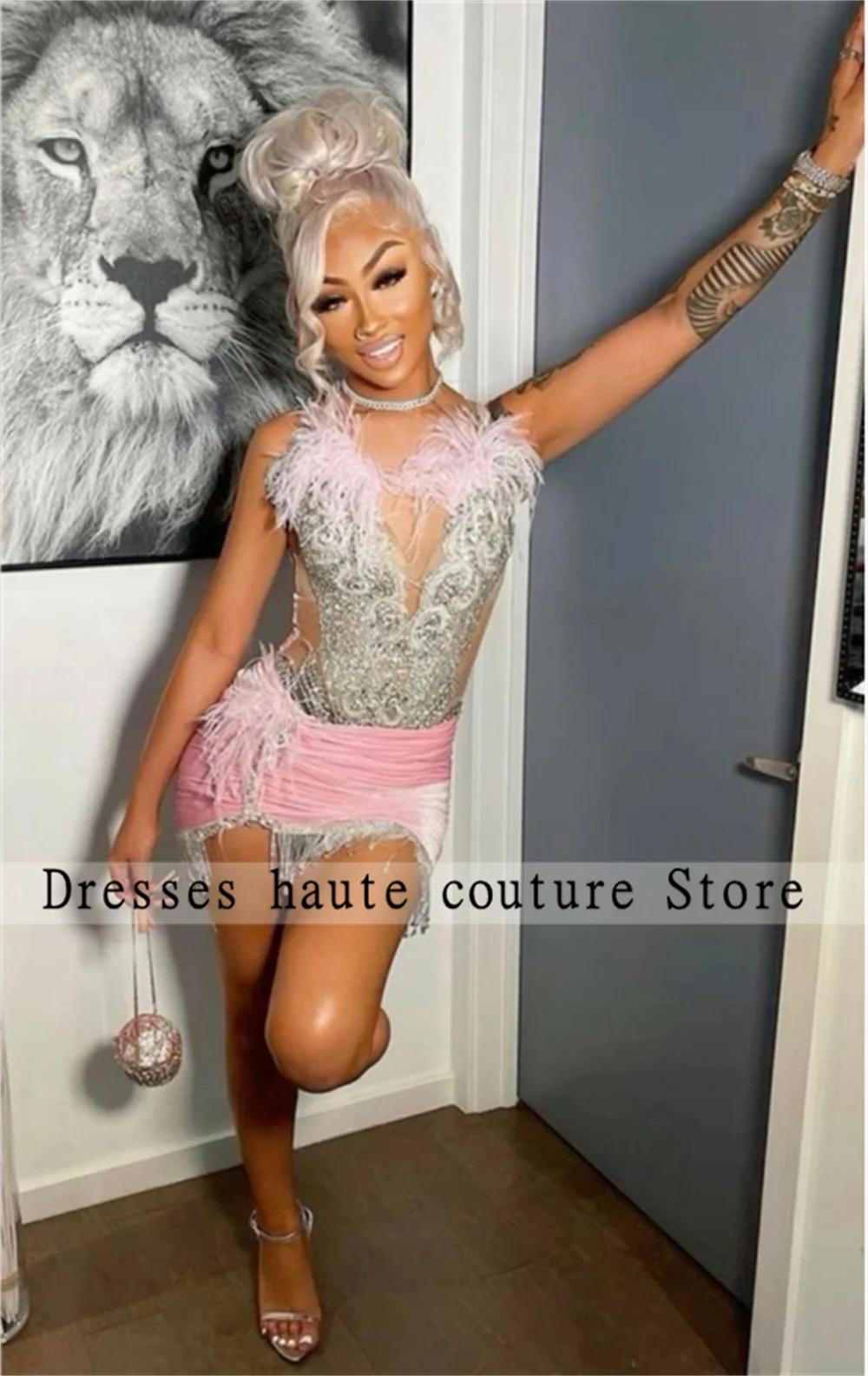 Pink Feather Rhineston Mini Cocktail Dresses 2025 For Black Girl Beaded Customized Short Mermaid Prom Dress Homecoming Dress