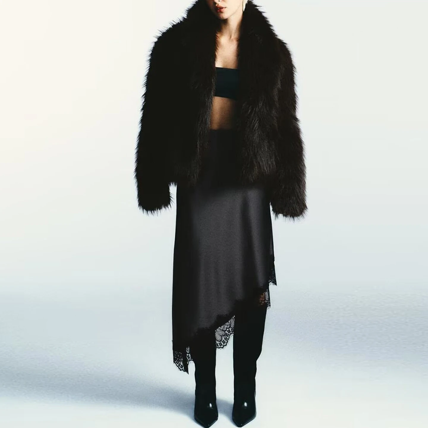 กระโปรงลำลองผู้หญิง Z ความยาวปานกลาง สีแฟชั่น ทรงเข้ารูป ชายกระโปรงไม่เท่ากัน ใส่ได้ทุกวัน ฤดูใบไม้ร่วง 2025