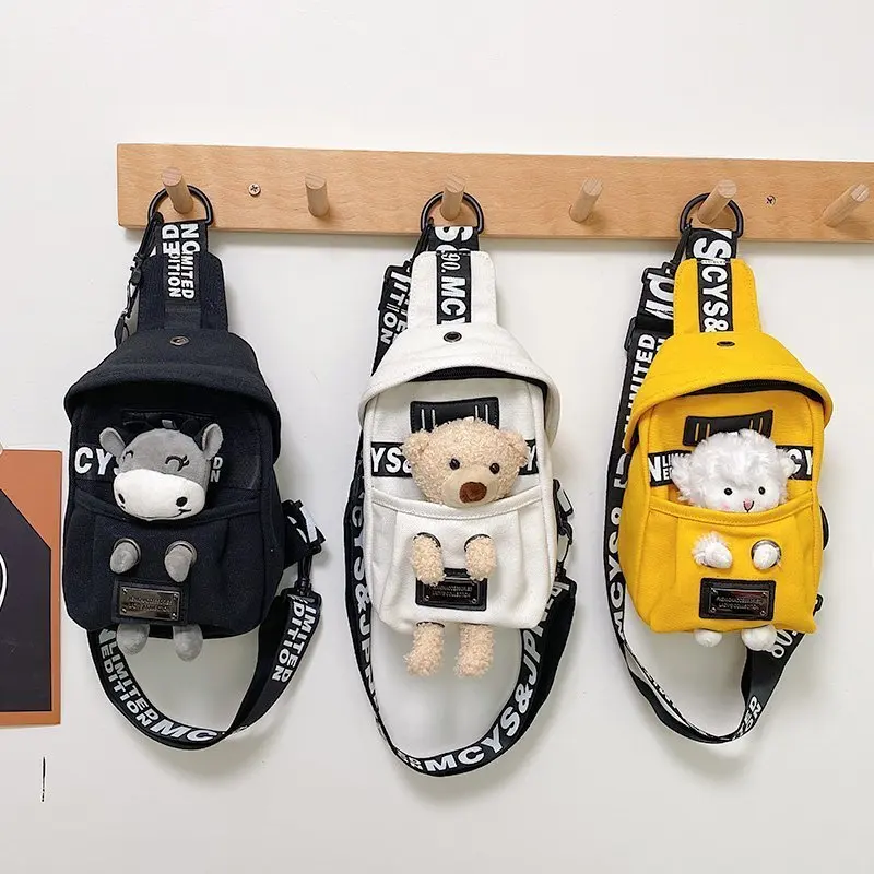 キュートな漫画風ぬいぐるみクロスボディバッグ レディース キャンバスチェストバッグ ソフトカジュアルスタイル アニマル柄 ジッパー開閉 おしゃれトレンド