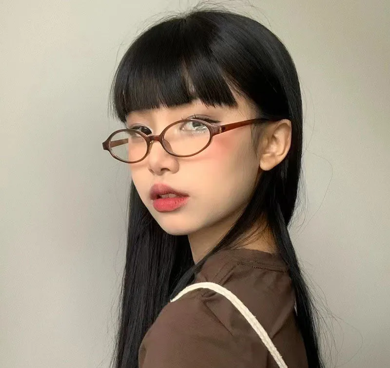 نظارات نسائية بيضاوية كلاسيكية Y2K للفتيات اليابانيات والكوريات بإطار أحمر وأخضر نظارات زجاجية مزخرفة للكمبيوتر مضادة للون الأزرق