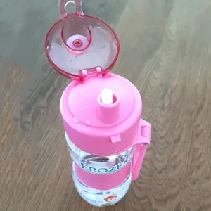 Copo de palha Disney Cartoon infantil, figuras do anime, Marvel Spiderman, Frozen, Os Vingadores, copos de água potável, garrafa esportiva ao ar livre, 400ml 10 principais vendas garrafa de agua vingadores - №3