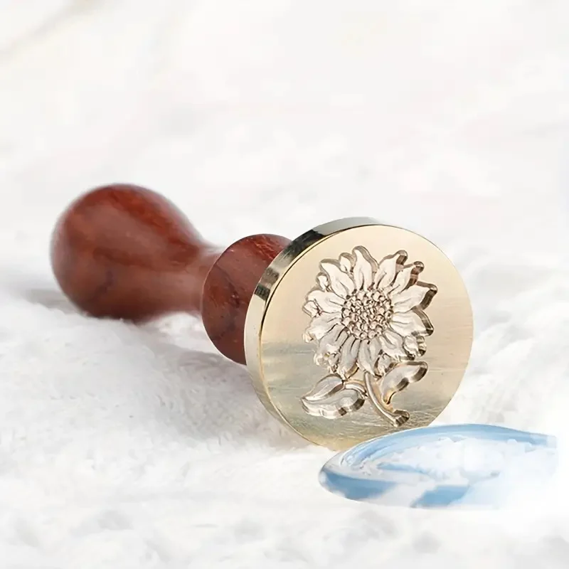 

Vintage Wax Seal Stamps - Retro Wooden Handle, Removable Brass Head, Perfect for Wedding Envelopes, Invitations & DIY Gift Packi