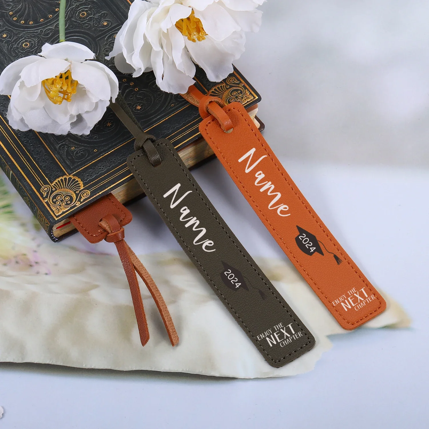 

Personalised Leather Bookmark Gifts for Him and Her Teacher Gift Graduation Gift Reading Gift Aesthetic Custom Name Bookmark