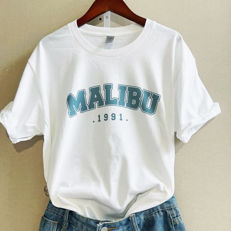 1pcs Malibu T-Shirt Women Tops Cartoon Print O-neck Black Cute Casual Oversized T-Shirt Short Sleeve T-Shirt Female T-Shirt