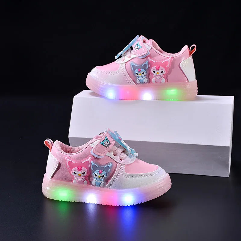 Sanrio hello kitty spring autumn casual shoes cute kuromi luminous children board shoes vibration lighting student sports shoes