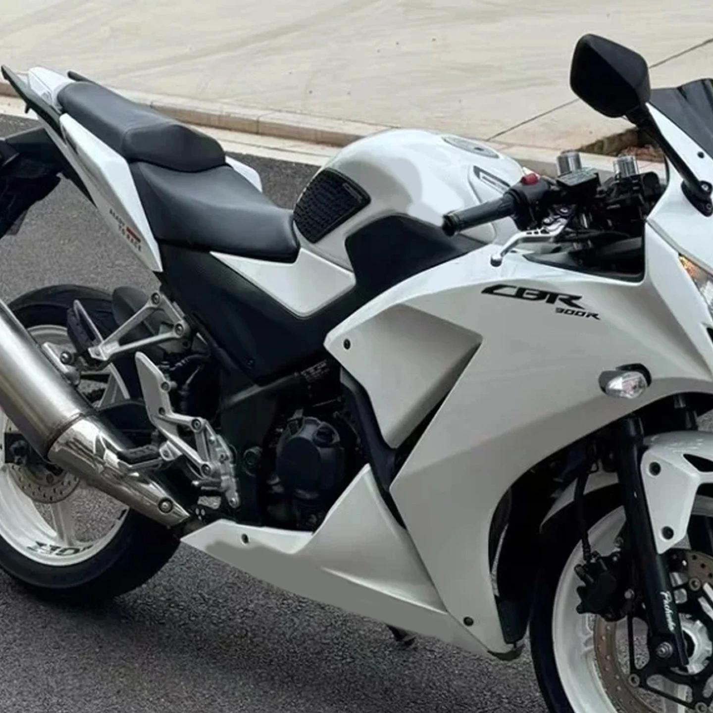 Anti-slip For Honda CBR CBR650R CBR300R CBR250R/R CBR600 CBR600RR F2 F3 F4 F5 Motorcycles Stickers Tank Grips Knee Pads Tank Pad view 4