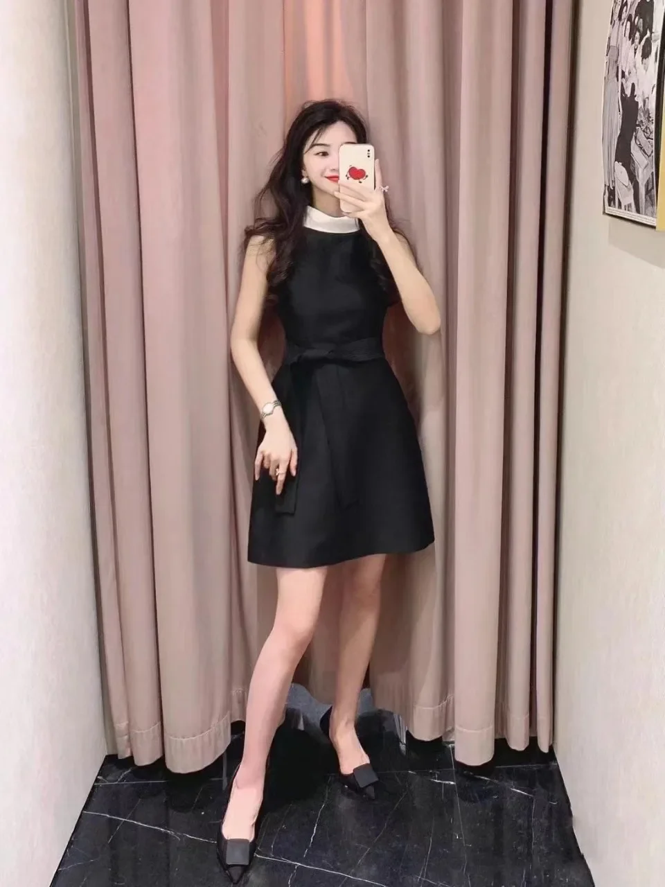 

Sleeveless temperament commuting women's clothing~High waisted solid color suspender skirt black dress