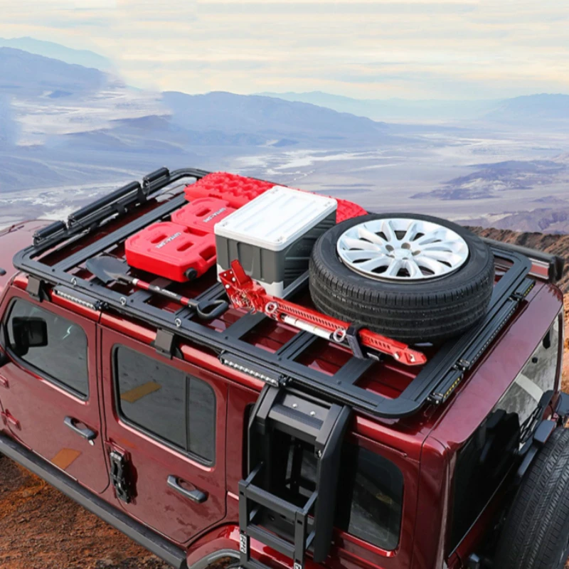 

Новая внедорожная грузовая машина 4x4 или багажная стойка