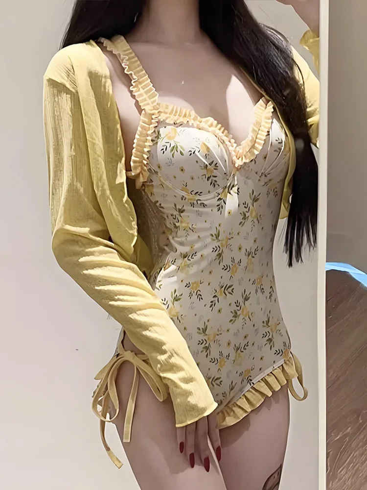 

UETEEY 2025 Новый летний купальник, комплект бикини, сексуальный цельный купальник с цветочным принтом, халат с длинными рукавами, комплект из 2 предметов для женщин, пляжное бикини