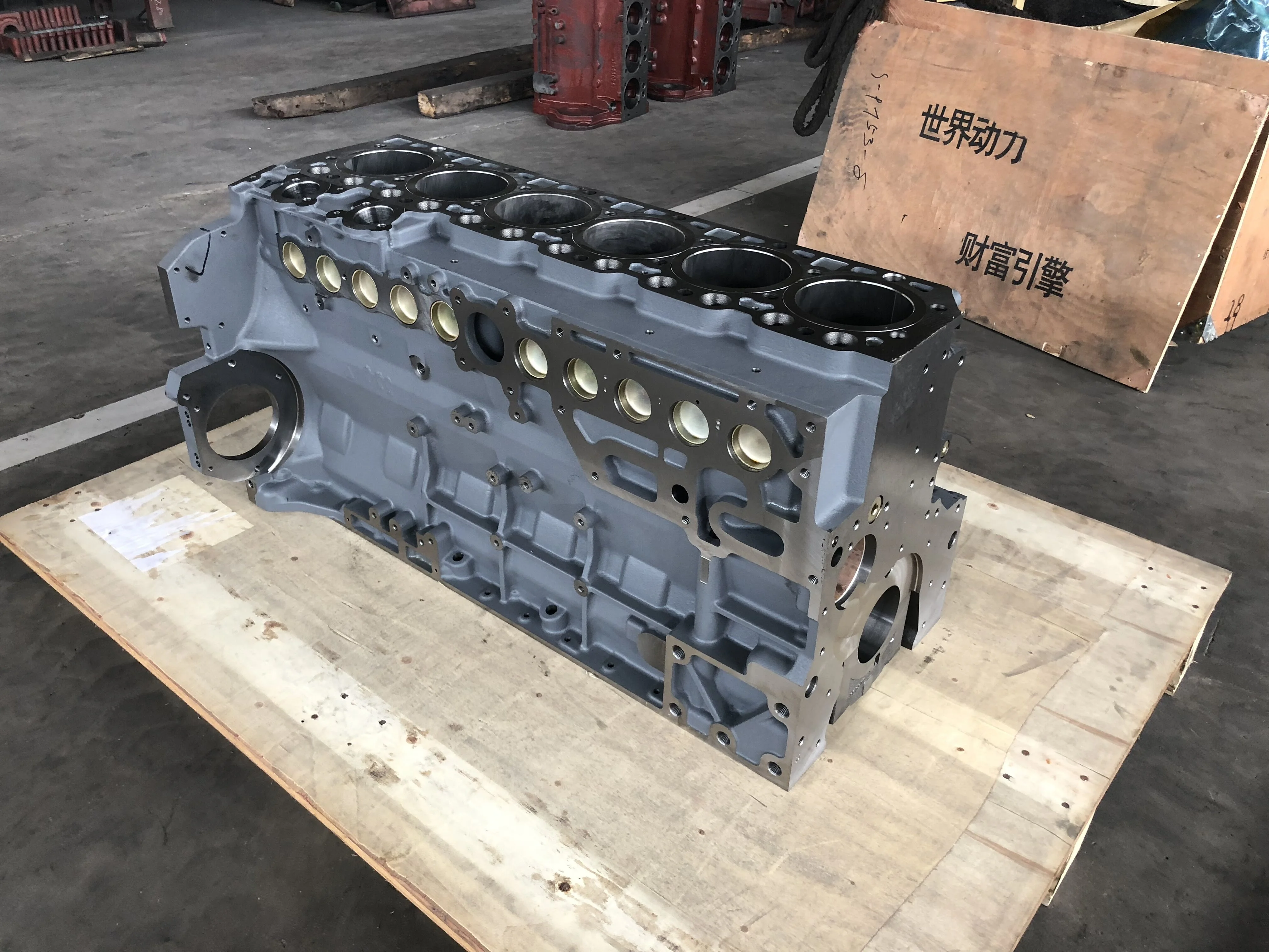 Diesel Engine Spare Parts TCD2013 L06 4V Crankcase 04907535 04905832 Cylinder Block For Deutz