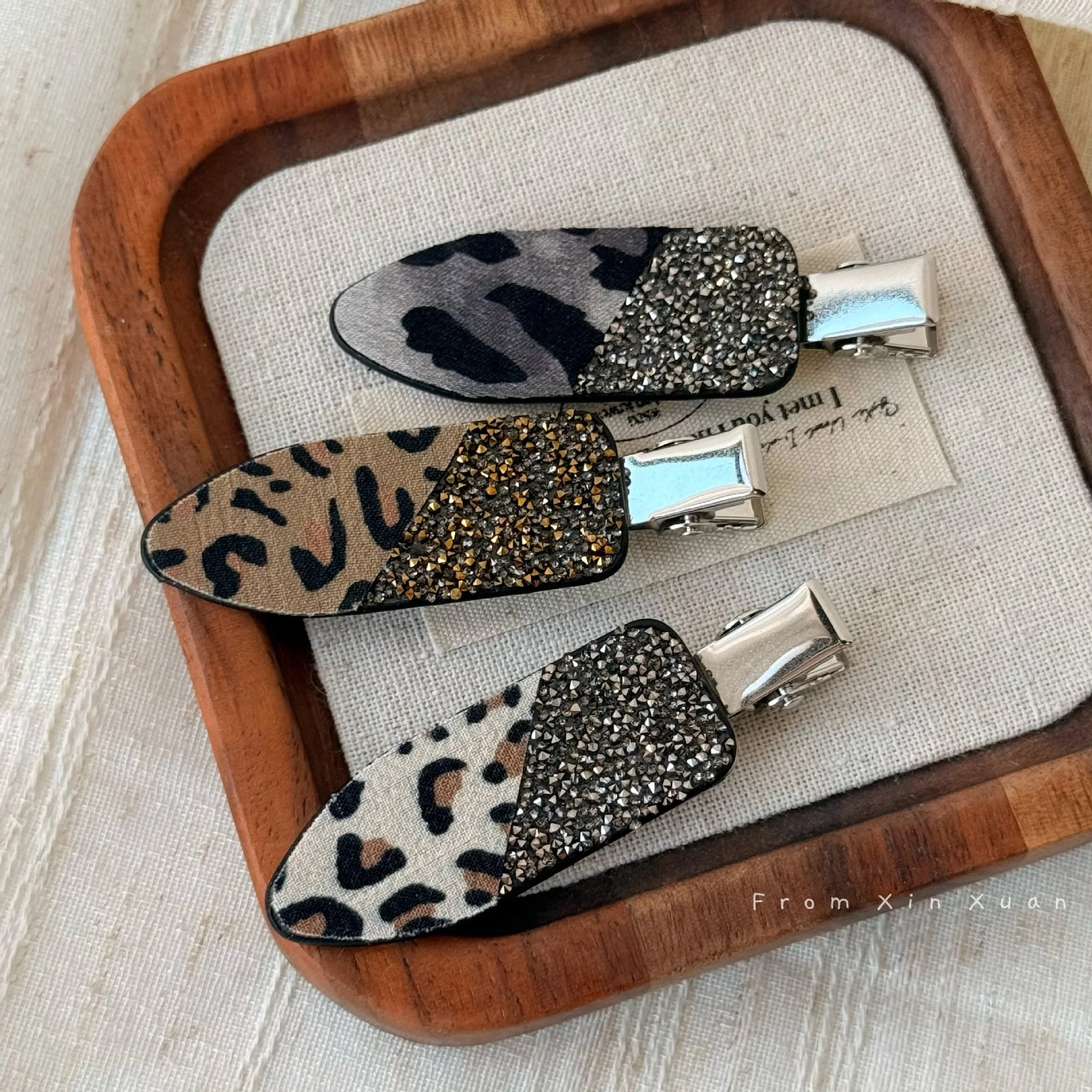 Fabric Leopard Print Sparkling Rhinestone Seamless Hair Clip for Women Girls Broken Bangs Side Clips Hair Styling Accessories