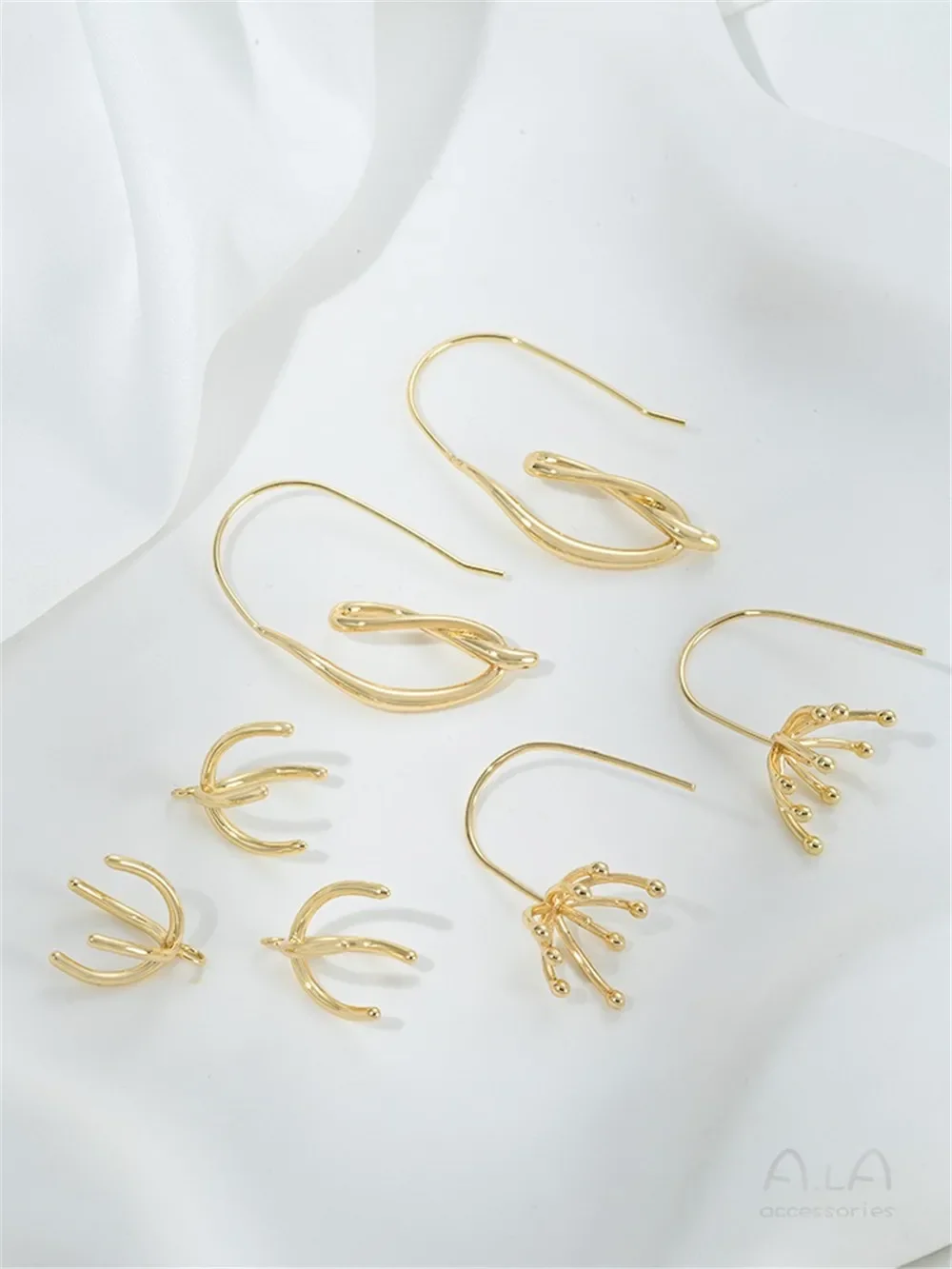 

14K Gold-coated Branches Ear Hooks Stamens Bead Holders Earrings Handmade DIY Sticky Pearl Earrings Accessories Materials