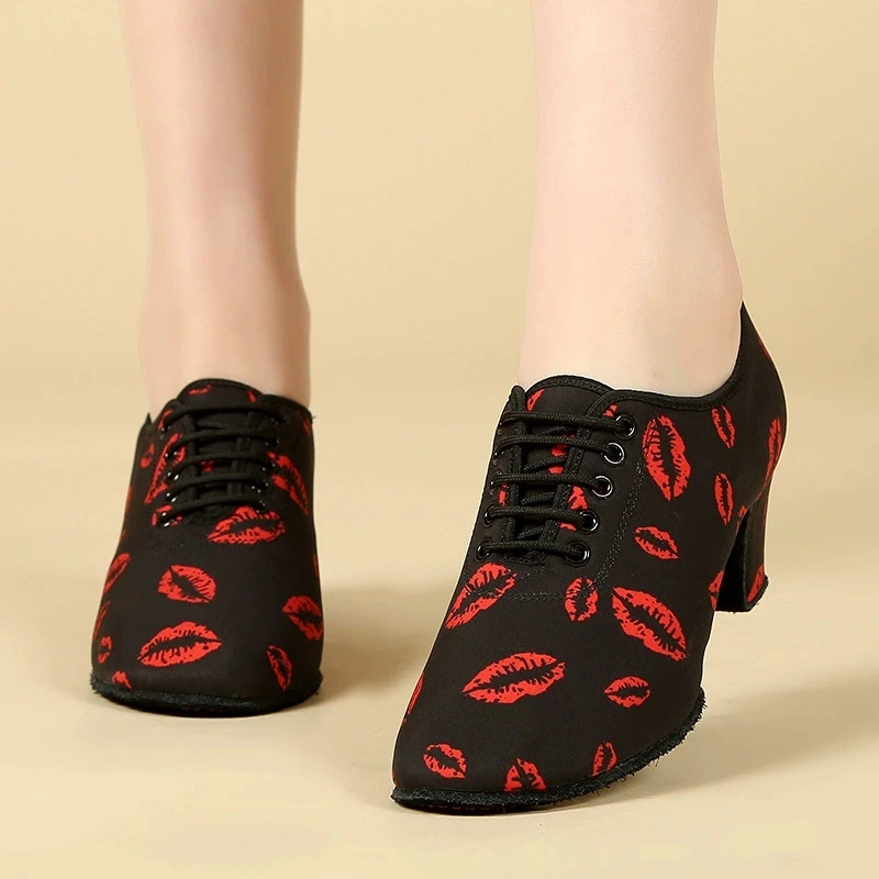 

Latin Dance Shoes For Children Adults Women Performance Cha Cha Dance Shoes Body Training Shoes Square Dancing Shoes Sneakers
