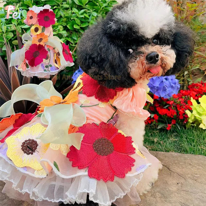 

Luxury Fine Pet Dog Clothes Handmade Embroidered Sunflower Decor Lace Princess Dress For Small Medium Dog Poodle Puppy Skirt Dog