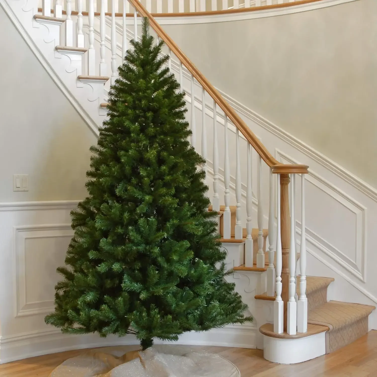 7.5 ft Unlit North Valley Spruce Artificial Christmas Tree, 1,346 Tips, Includes Stand, Green