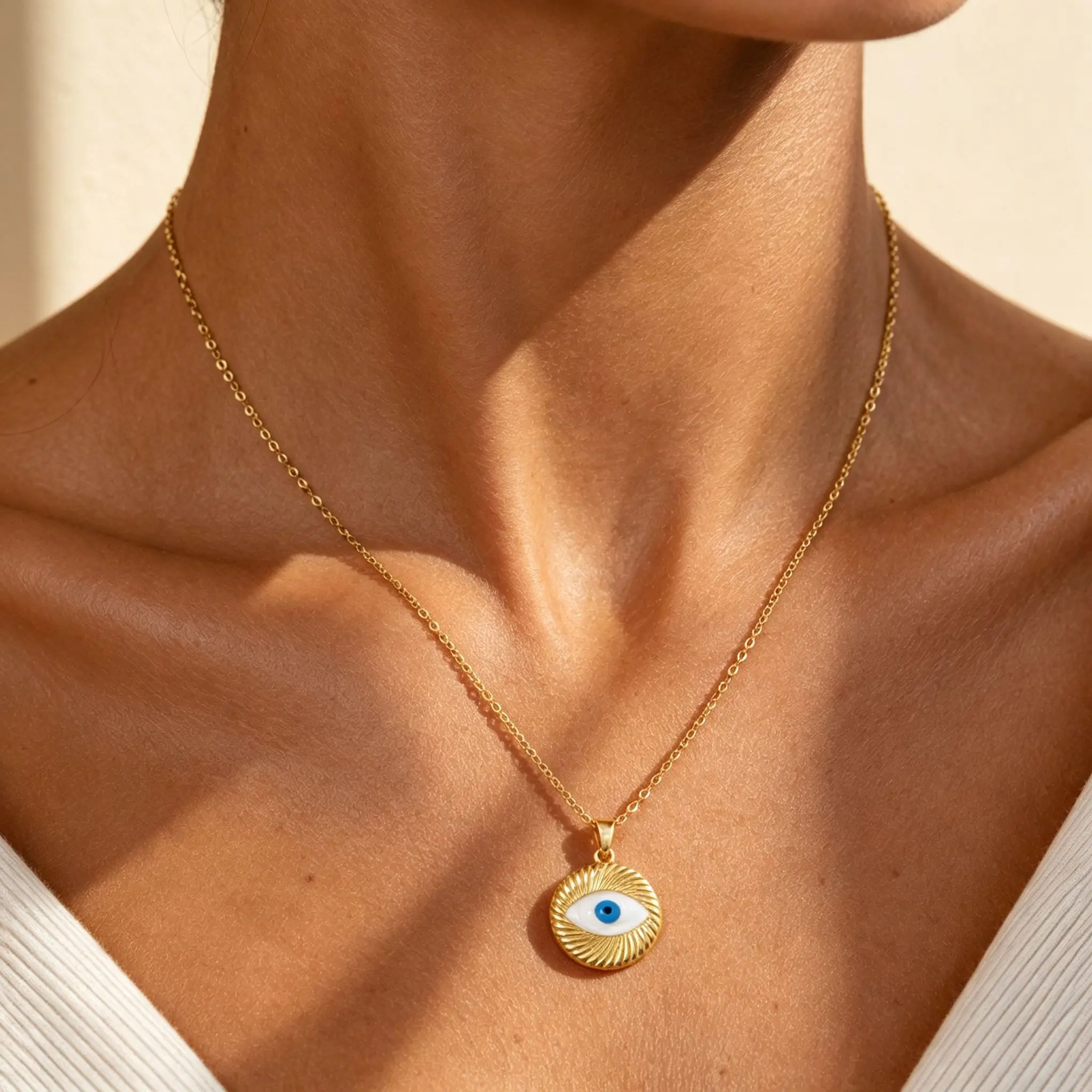 Vnox Gold Plated Blue Evil Eye Necklace for Women Vintage Round Devil's Eye Necklace Clavicle Chain Amulet Jewelry Gift