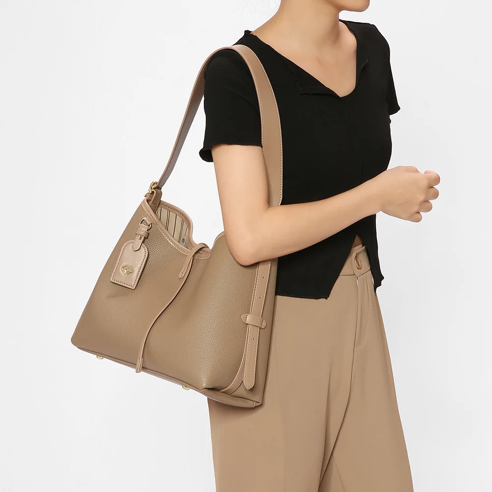 Luxury Brand Minimalist Elegant Diaper Bag For Women High-End Designer Paris Leather Tote For Stylish Commuter And Large Tote