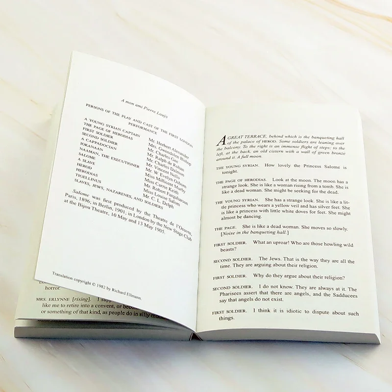 صورة دوريان جراي، الكتب الأكثر مبيعًا باللغة الإنجليزية، الروايات الكلاسيكية 9780553212549 #2