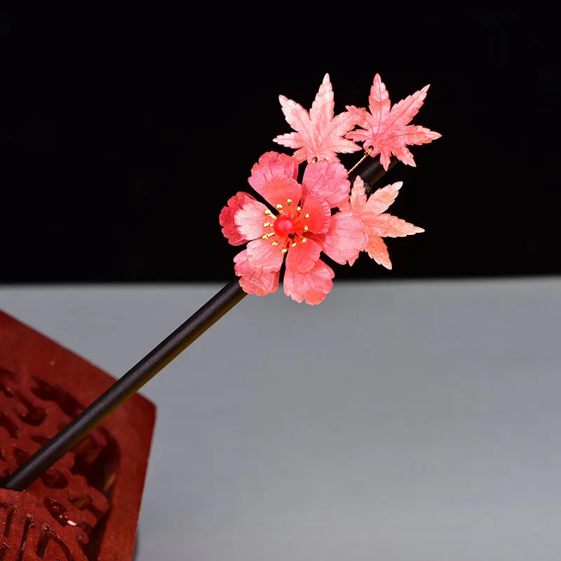 Creative Exquisite Acetate Sheet Maple Leaf Hair Stick Classical Graceful Wooden Hair Jewelry Red Bridal Accessories