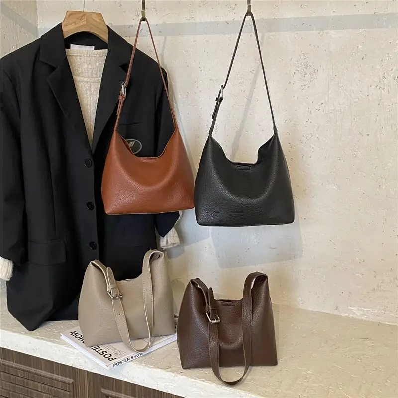 

2025 Niche Soft Tote Bag, Spacious Shoulder Purse for Women, Aesthetic Commuter Crossbody, Chic Day to Night Bag, Textured Sling