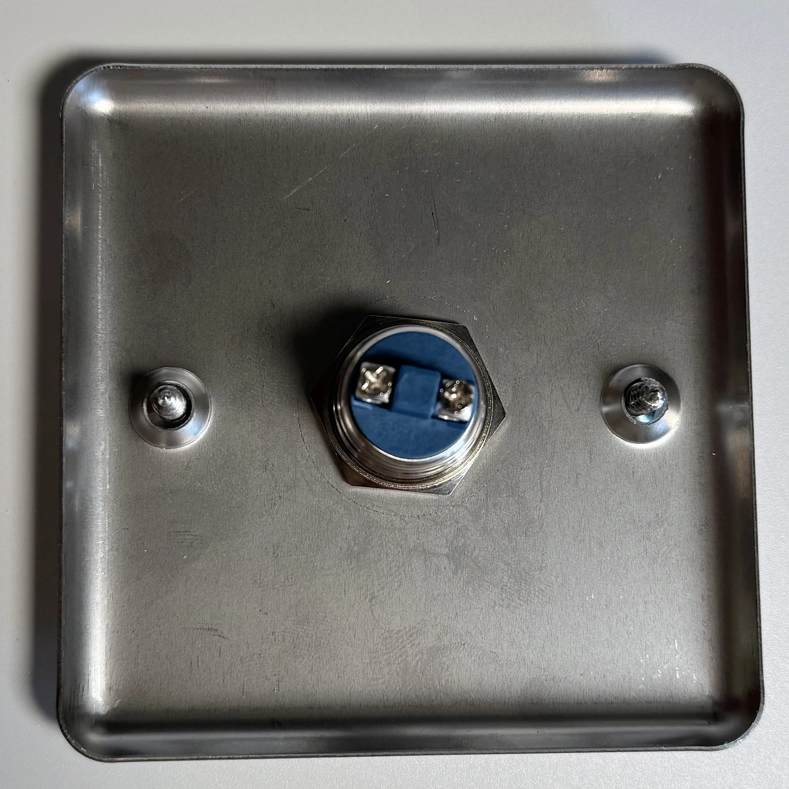 Zusen 19mm Strength Door Bell Stainless Steel Push Button Switch with Panel 86*86