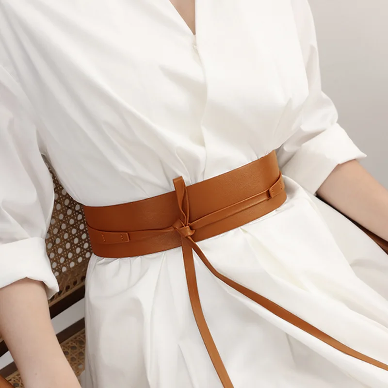 ceinture-en-cuir-elegante-pour-femme-ceinture-large-decorative-a-la-mode-style-coreen-design-en-petite-serie-articles-de-luxe-ceinture-de-taille