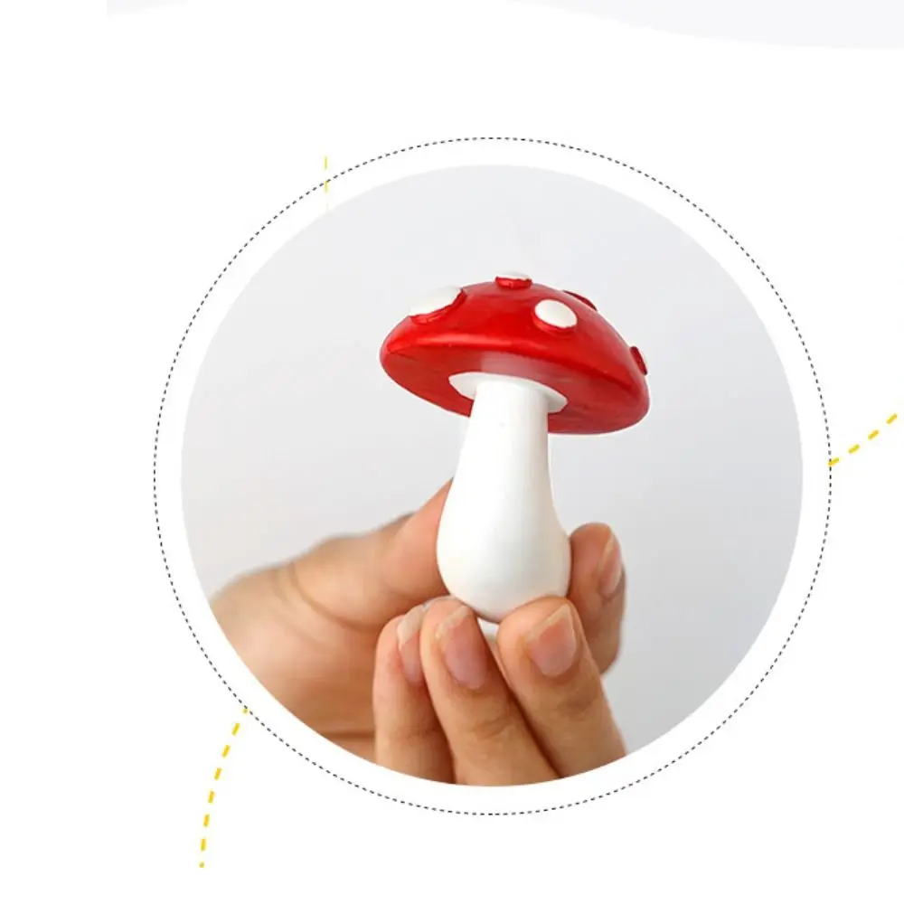 3pcs DIY Resin Red Mushroom Refrigerator Magnets Cute Exquisite Fridge Magnets Portable Creative Fridge Stickers Locker Cabinet