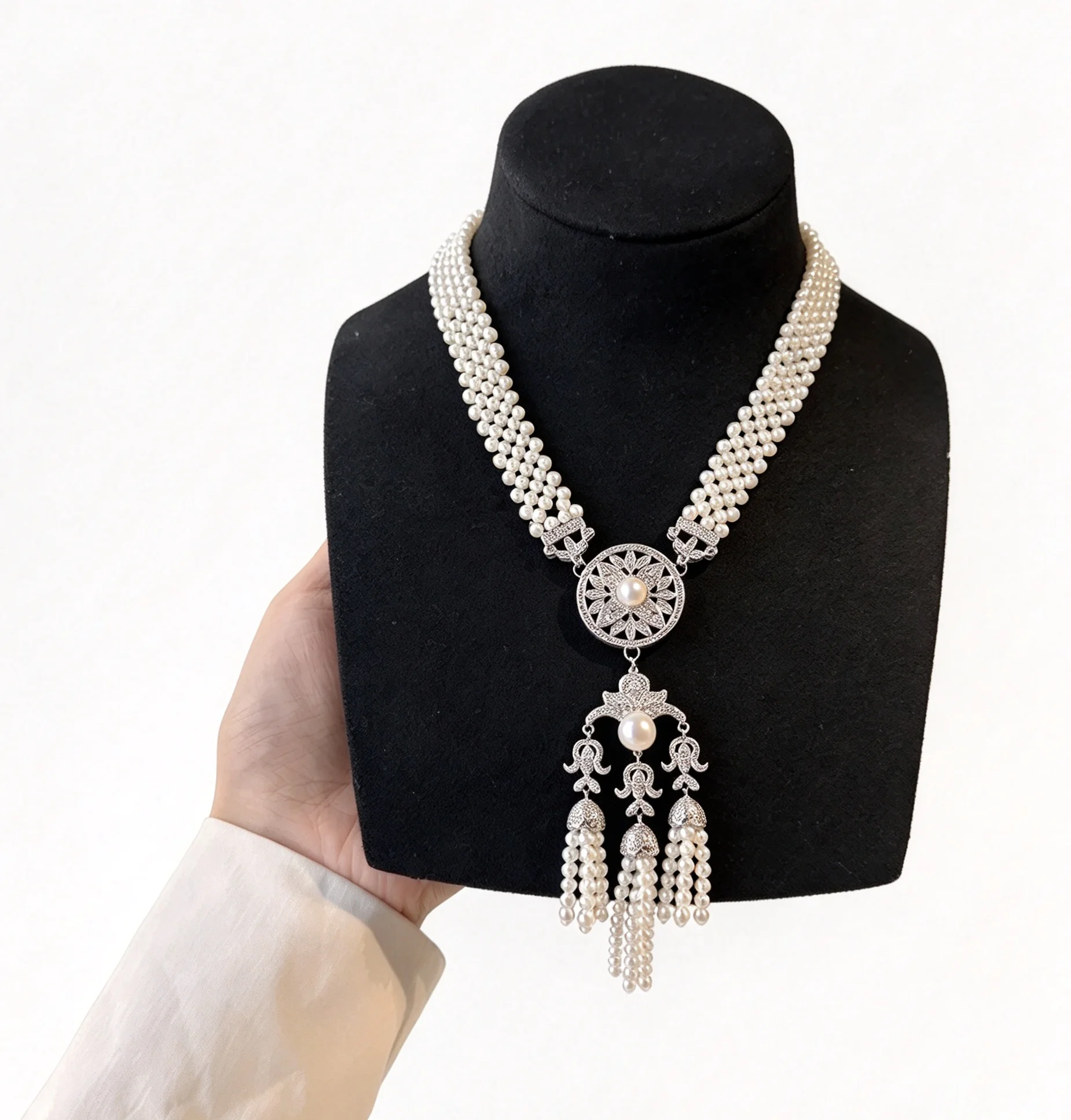 Light Luxury Natural Freshwater Pearl Handmade Woven Choker, Niche High Sense Tassel Pendant Neck Accessory