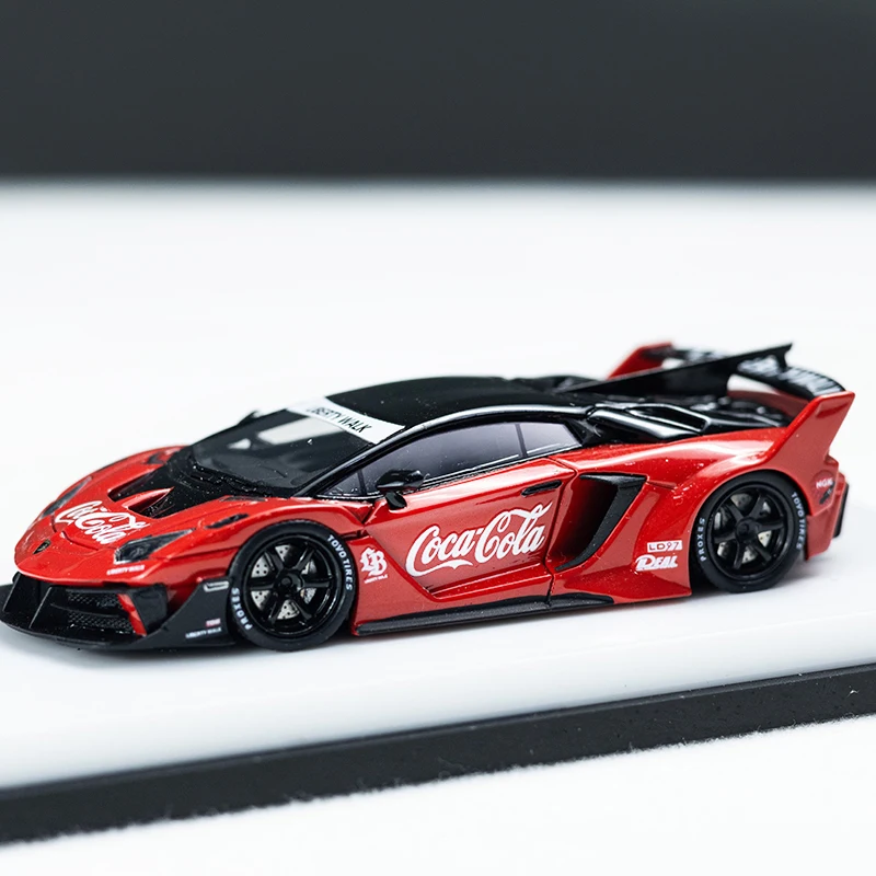 1:64 LP700 GT EVO modelo de carro de resina modificada de corpo largo eixo de compressão de liga modelo de carro de simulação em miniatura ornamentos para adultos,