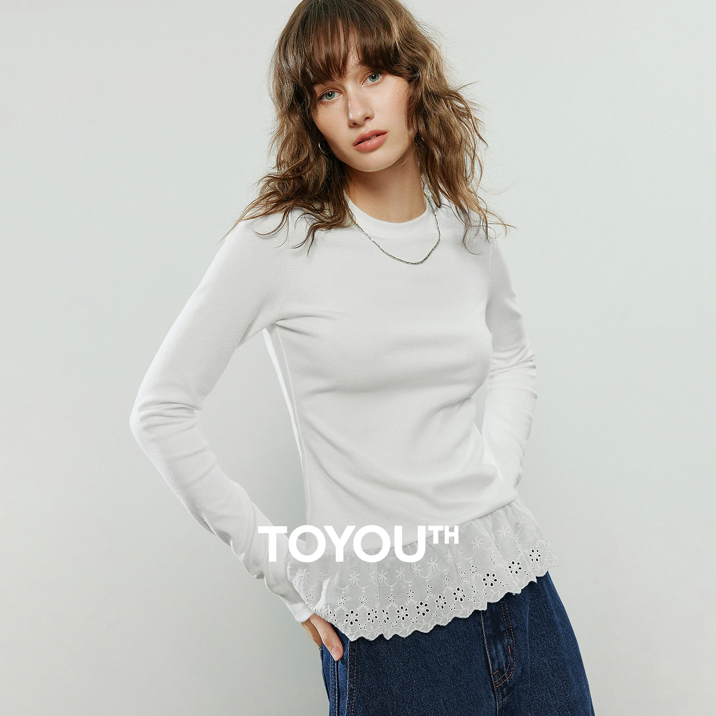 TOYOUTH T-shirt da donna 2025 Inverno Nuovo girocollo simile al cashmere Top con base calda in pizzo impiombato sottile ​