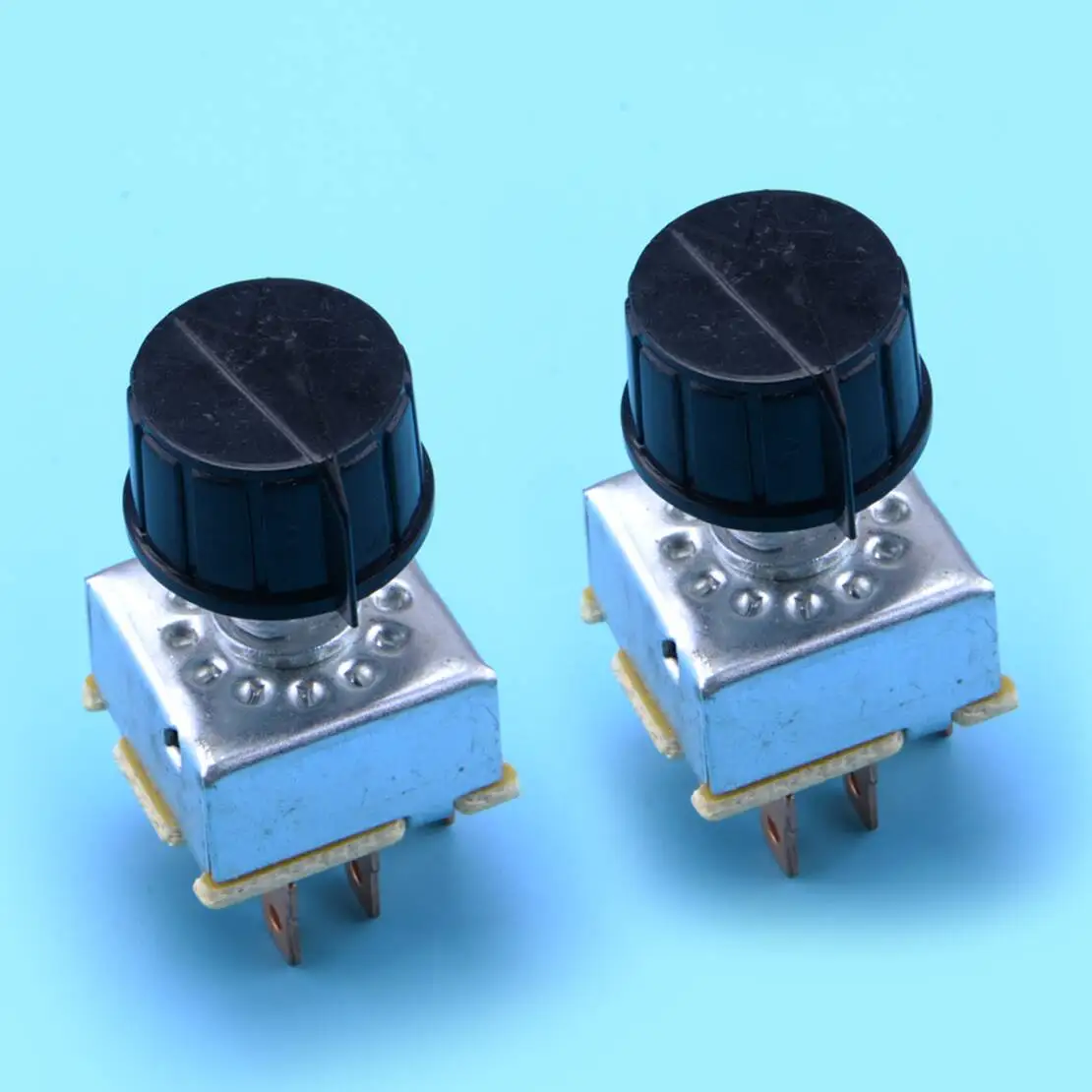 2Pcs A/C AC Air Conditioning 3 Speed Blower Rotary Switch Fit for Freightliner INM2G754A Honda 00091-31511 Kenworth 71R1150