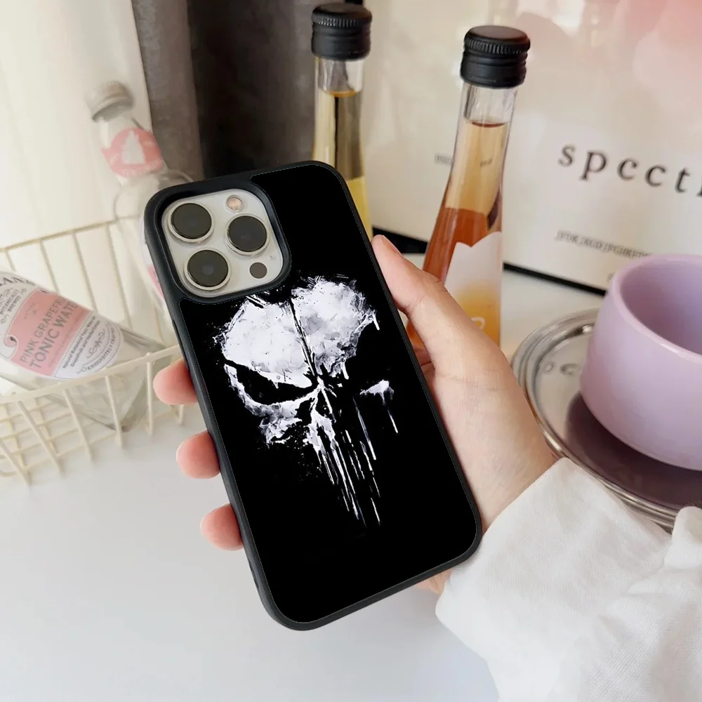 Etui na telefon TV The P-Punishers Skull do iPhone'a 11, 12, 13, 14, 15, 16 Plus Pro Max Lustrzany akrylowy pokrowiec PC TPU