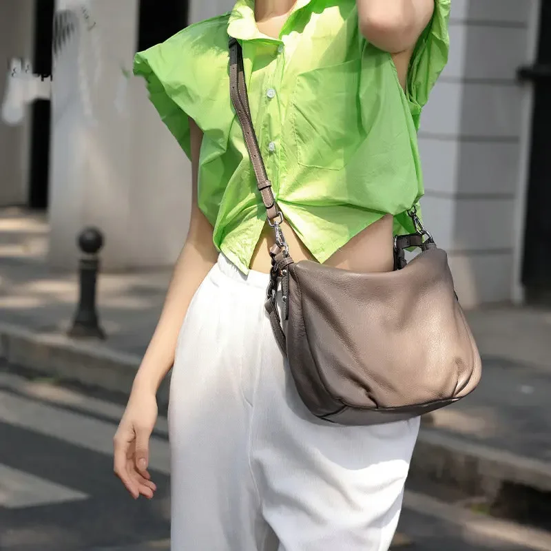 

Leather Women's Bag 2025 Women's Single Shoulder Large Capacity Commuter Diagonal Simple Solid Color Designer Luxury Bag