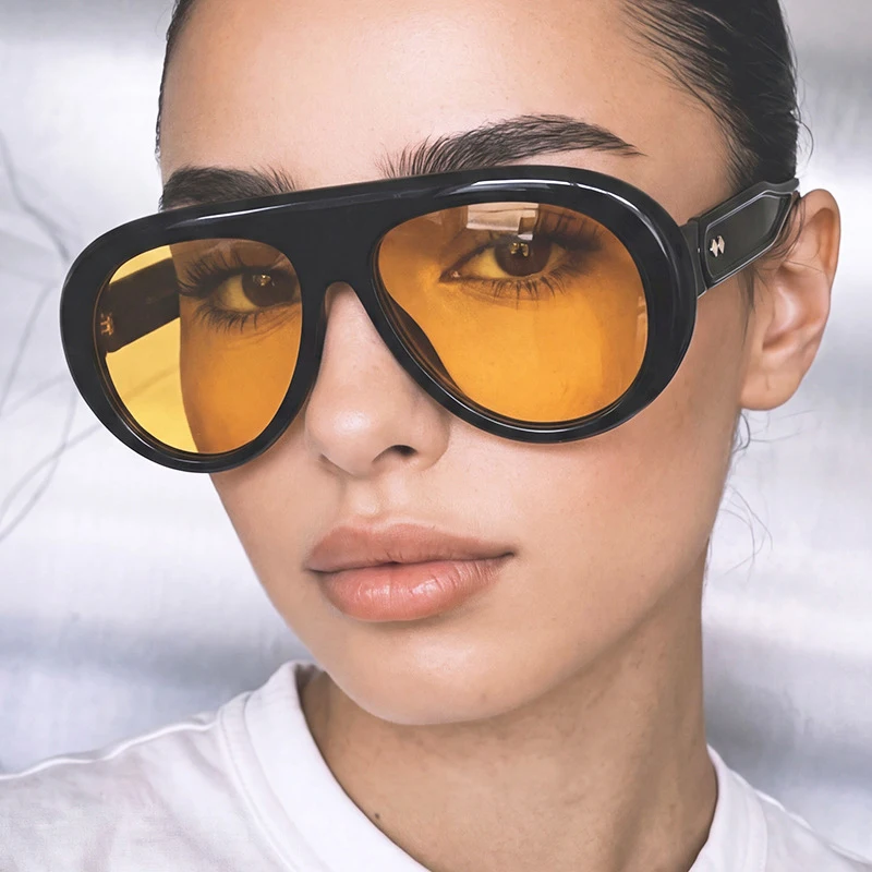 Retro Pilot Sunglasses Women Men Trendy Oversized Yellow Shades for Ladies Goggles Outdoor,Driving,Travel Beach Essentials