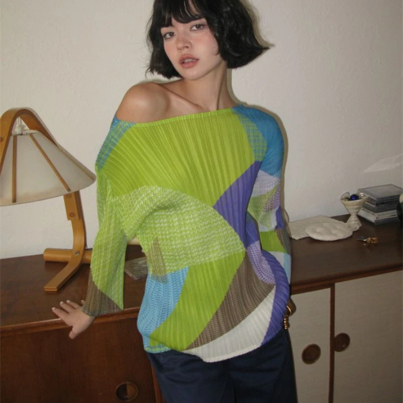 Fashion Contrasting T-shirt Pleated New High-end Summer Design Top