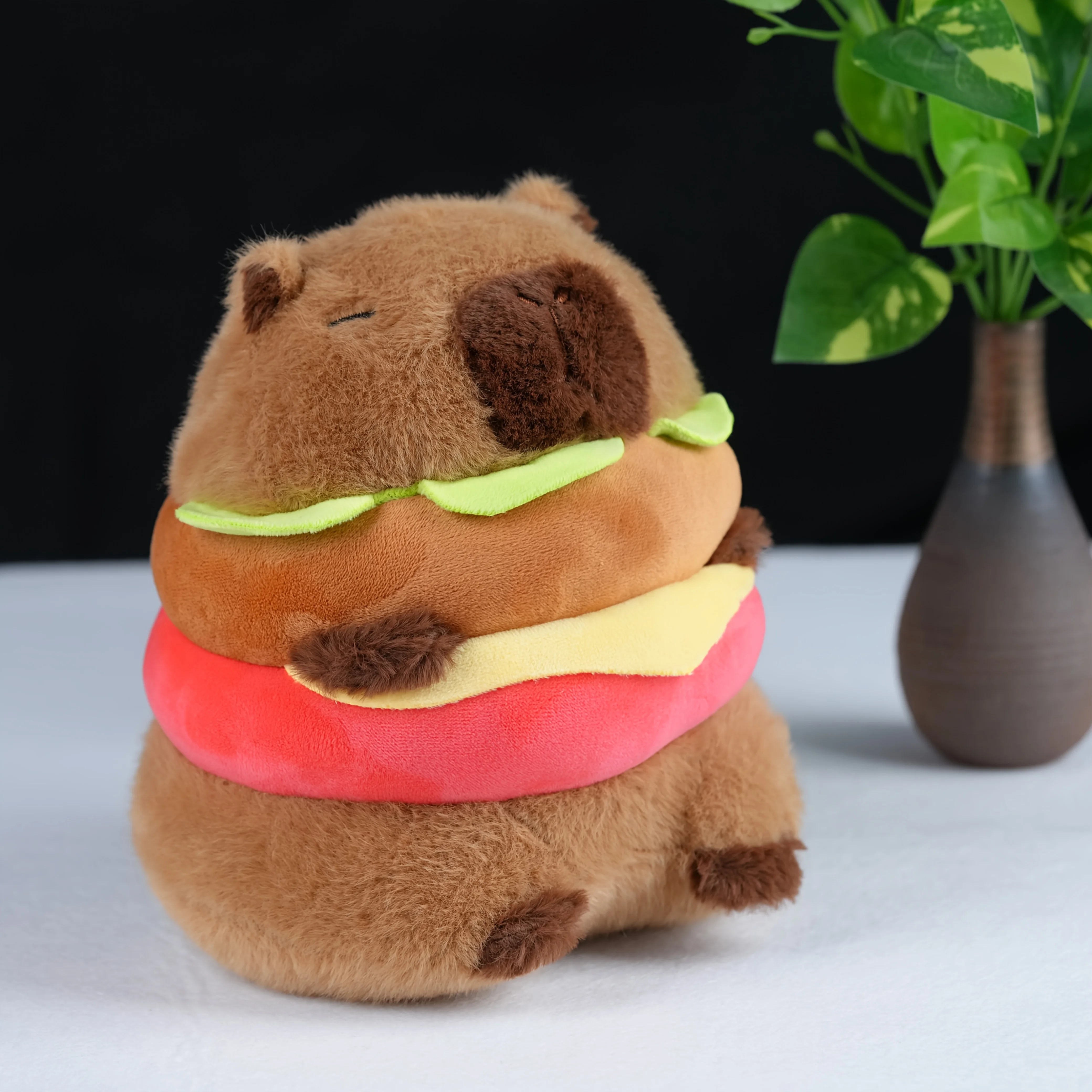 

1 шт. капибара плюшевая игрушка гамбургер-мягкая мягкая игрушка из искусственного меха с реалистичным дизайном гамбургера милая мягкая игрушка