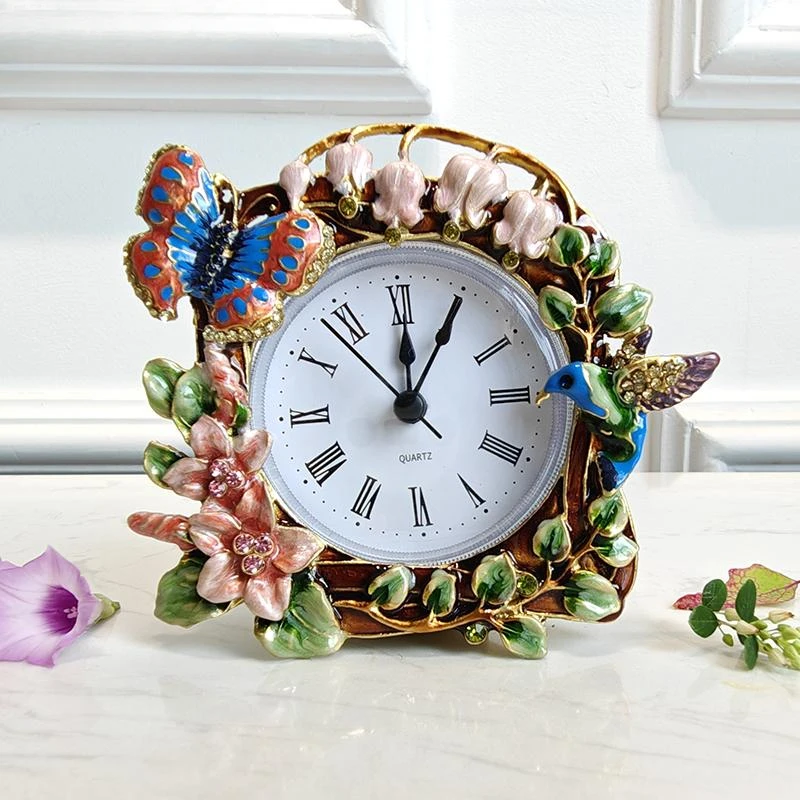 enamel color small desk clock sales department model room model room living room entrance desktop butterfly